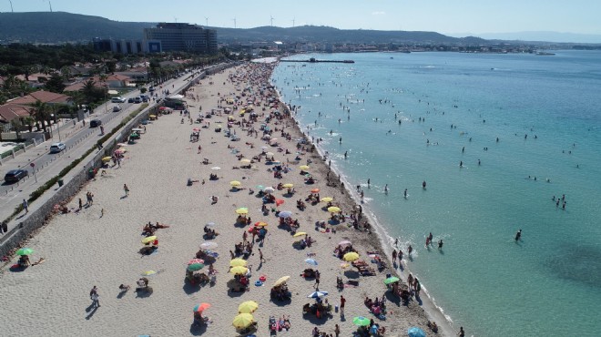 İzmir'in dünyaca ünlü plajına akın... Doluluk yüzde 500 arttı!