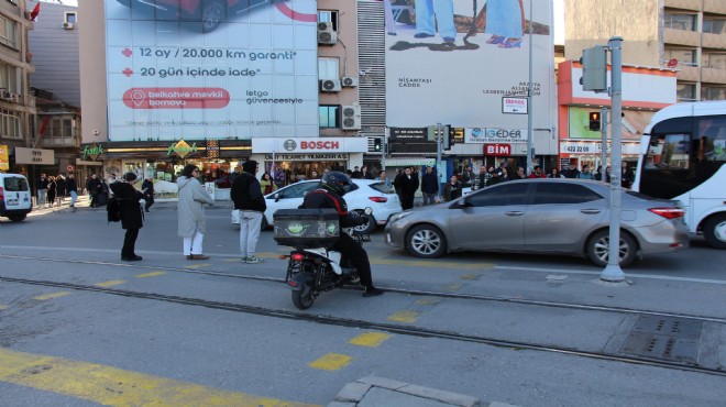 İzmir'in göbeğinde bitmeyen kaos!