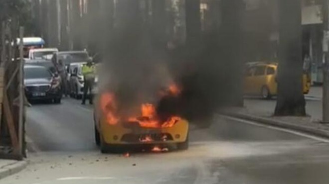 İzmir in göbeğinde korku dolu anlar: Alev topuna döndü!