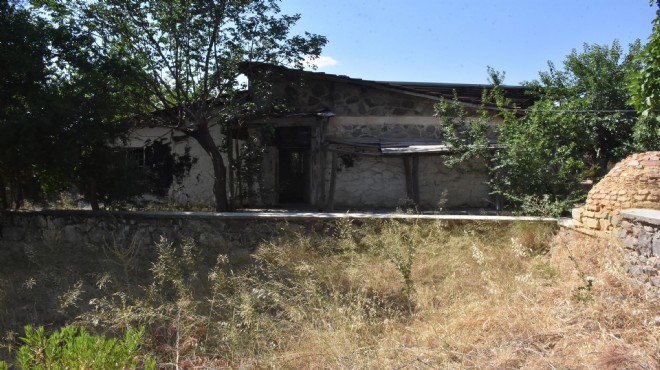 İzmir'in o köyünde tarihi imece: Araziyi halk aldı, okul ve meydan yapılacak!