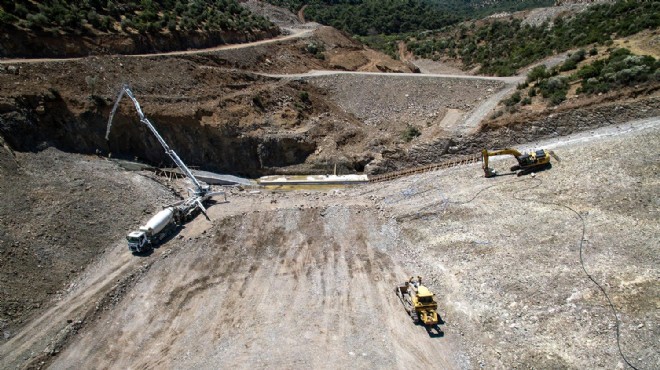 İzmir'in yeni barajında 'gövde' mesaisi!