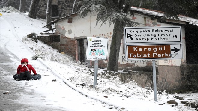 İzmir'in yüksek kesimleri beyaz örtüyle kaplandı!