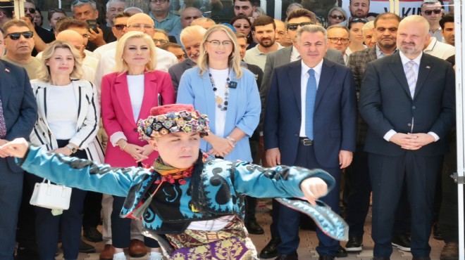 İzmir protokolünü buluşturan açılış