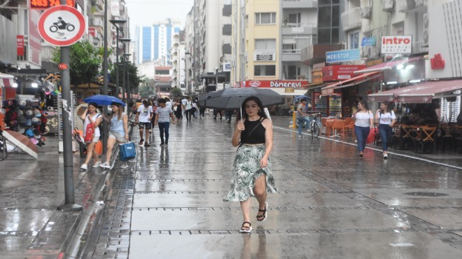 İzmir sağanağa hazırlıksız yakalandı