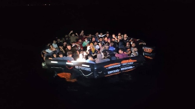 İzmir sularında can pazarı: 388 sığınmacı kurtarıldı