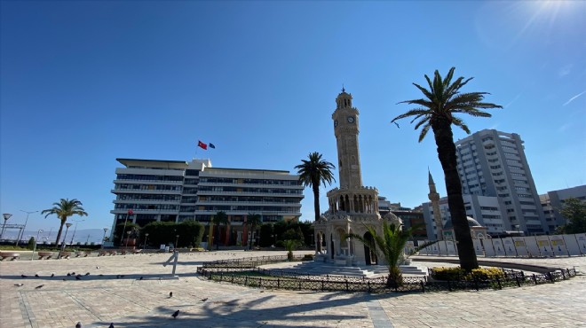 İzmir yeniden sessizliğe büründü!