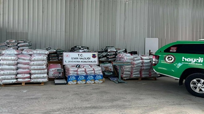İzmir’de 14 ton sahte mama ele geçirildi