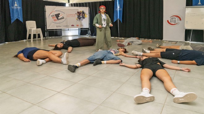 İzmir’de Avrupa Drama Buluşması
