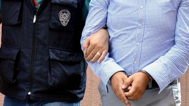 İzmir’de FETÖ’nün ‘Emniyet İmamı’na baskın!