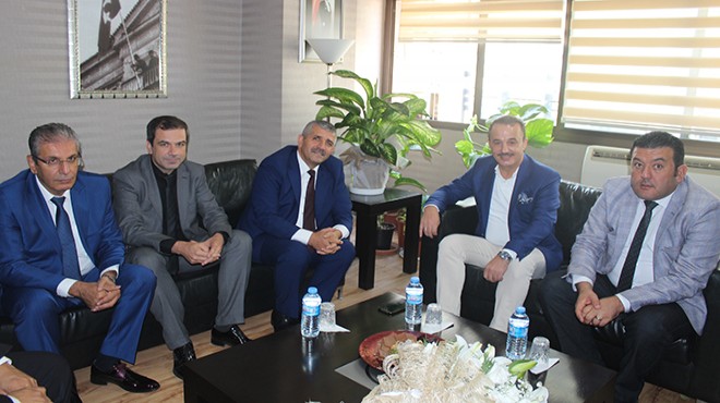 İzmir'de MHP, AK Parti'yi ağırladı: İki başkandan ittifaka yeşil ışık!