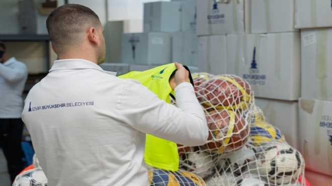 İzmir’de amatör spora 25 milyonluk destek