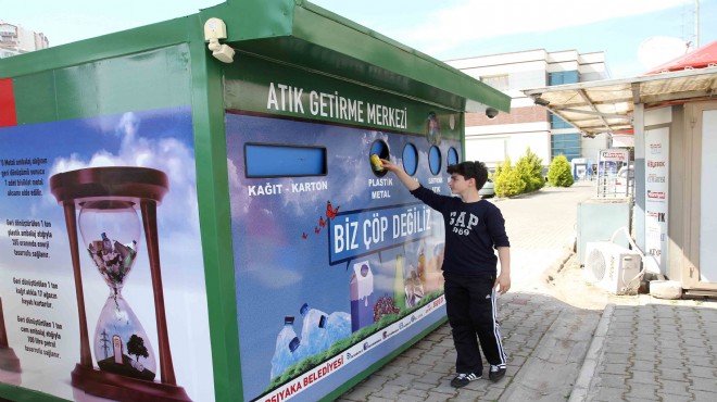 İzmir’de bir ilk: Sıfır Atık Belgesi Karşıyaka’nın!