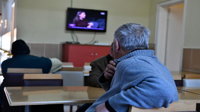 İzmir'de evsizler konukevine yerleştiriliyor