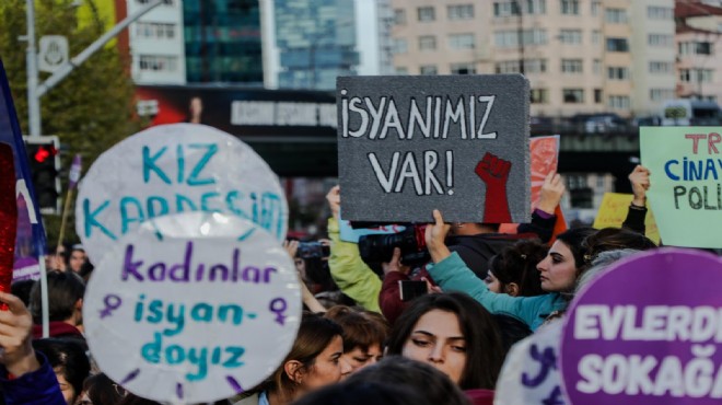 Araştırmalar ortaya koydu: İzmir de sokaklar kadınlar için tekinsiz!