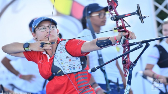 İzmirli milli sporcular Akdeniz Oyunları’nda madalya peşinde