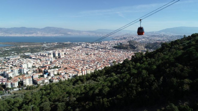 İzmirlilerin hafta sonu teleferik keyfi