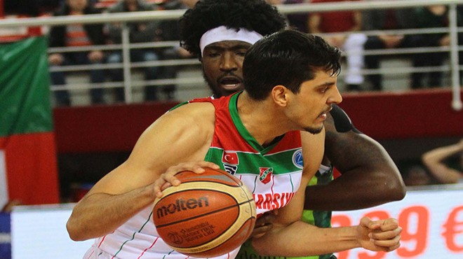 Kaf-Kaf yarı finali zora soktu: 68-87