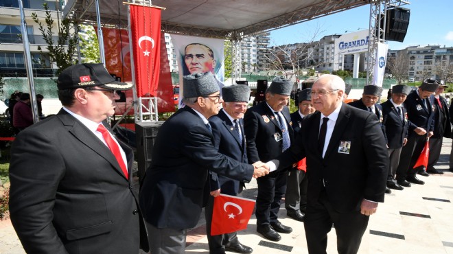 Karabağlar Çanakkale şehitlerini andı