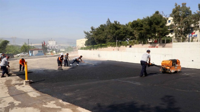Karabağlar'da asfalt harekatı tam gaz!