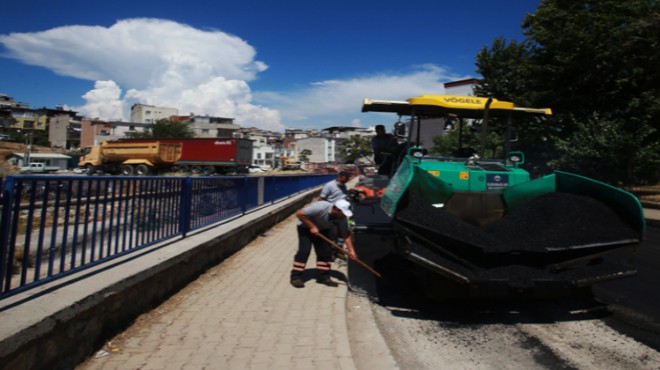 Karabağlar da asfalt son teknolojiyle seriliyor