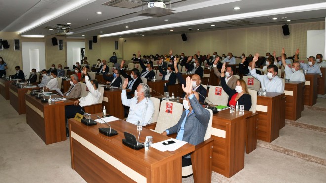 Karabağlar da bütçe meclisten geçti