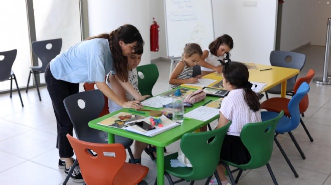 Karabağlar da çocuklara ücretsiz yaz atölyeleri