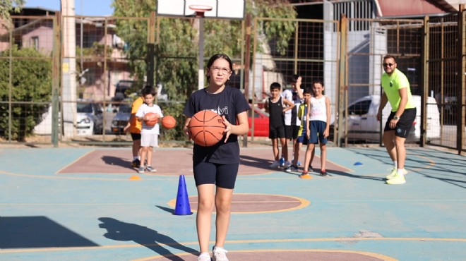 Karabağlar da spor mahallede!