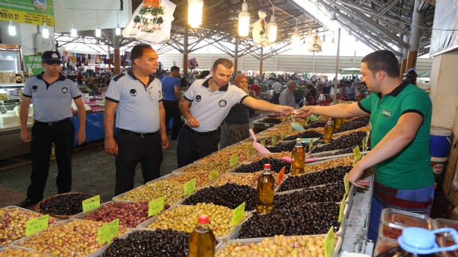 Karabağlar'da zabıtadan sıkı denetim!