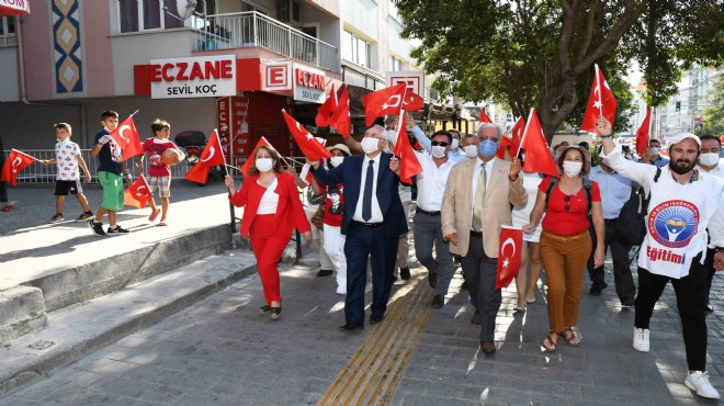 Karabağlar'da coşkulu ‘Zafer Turu'