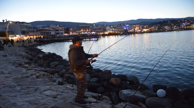 Karaburun da oltalar yarıştı!