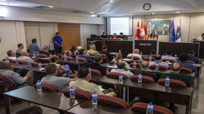 Karşıyaka Belediye Başkanı Ünsal: Çok yalnızız, bize yardım edin!