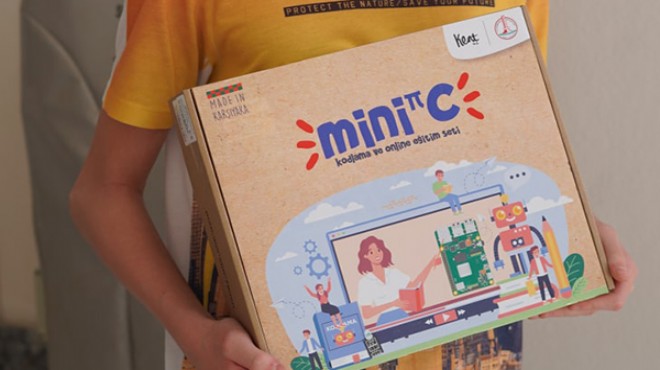 Karşıyaka'da 100 çocuğa mini bilgisayar