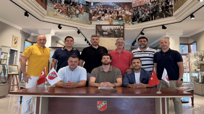 Karşıyaka da Hakan imzayı attı, ilk yabancı yolda