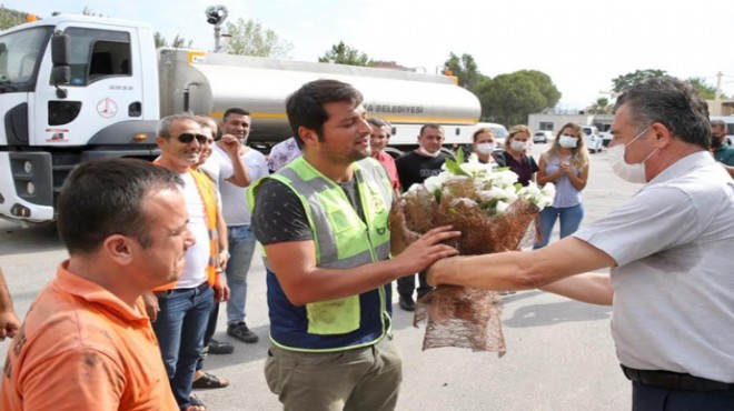 Karşıyaka da Muğla dan dönen ekibe karşılama