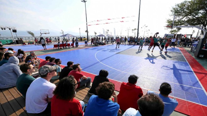 Karşıyaka'da 'Streetball' heyecanı: Başkanlar takımı da sahada!
