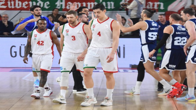 Karşıyaka potada son anlarda yıkıldı