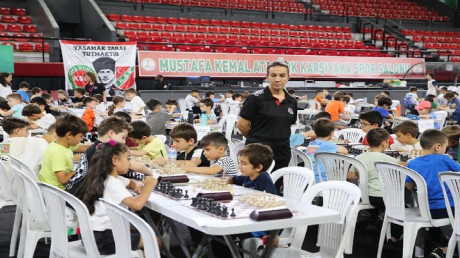 Karşıyaka’da satranç turnuvası heyecanı