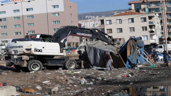 Karşıyaka'da yıkım operasyonu: Hurdacı çadırları kaldırıldı!