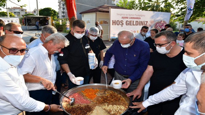 Kasaplar Meydanı'nda aşure günü!