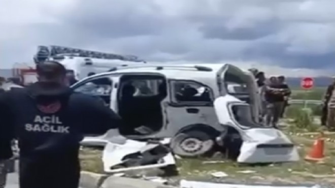 Katliam gibi kazada 4 ölü, 2 yaralı!