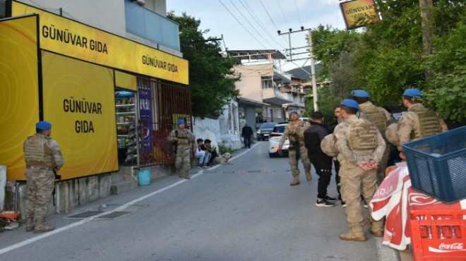 Kavgayı ayırmak isteyen market işletmecisi canından oldu