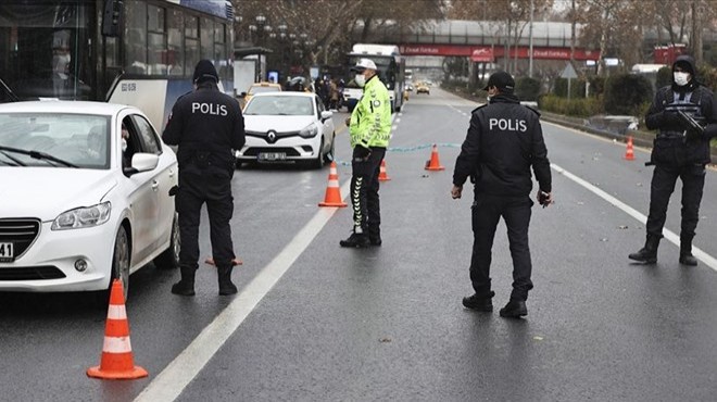 Kısıtlamalara uymayan 24 bin 437 kişiye ceza