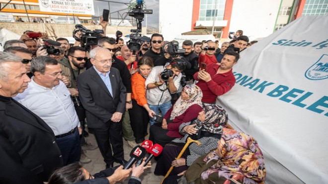 Konak'ın çadır kentine Lider'den ziyaret: Yanınızdayız!