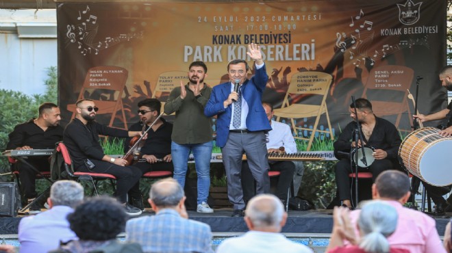 Konak parkları Roman müzisyenlerle coştu