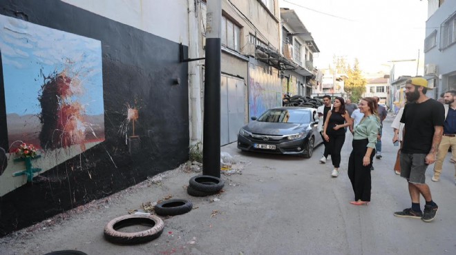 Konak sokaklarında sanat var!