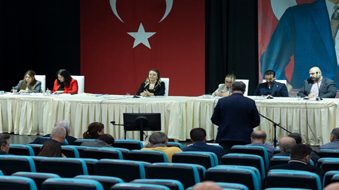 Konak ta dev bütçeye onay... Mutlu dan  dayanışma dönemi  mesajı!