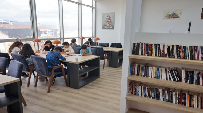Konak’ın kütüphaneleri gençlerin yeni adresi oldu