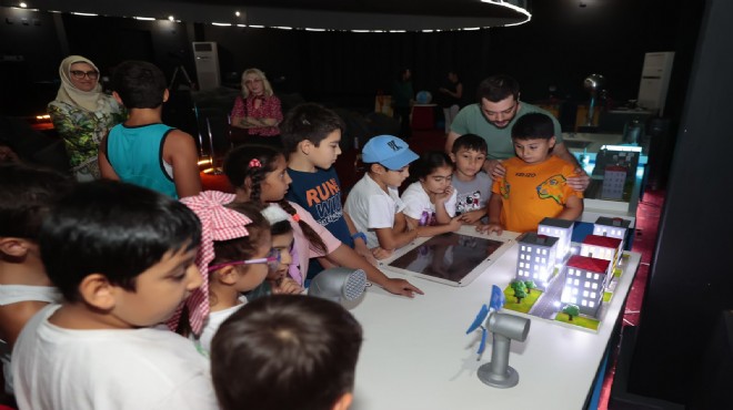 Konak’ta çocuklara 3D tasarım ve üretim fırsatı