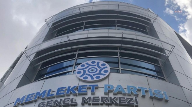 Kurultay yapıldı: Memleket Partisi resmen kapandı... İzmirli isimden  CHP çağrısı!