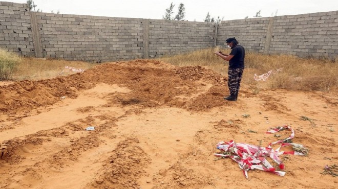 Libya'da 8 toplu mezar bulundu